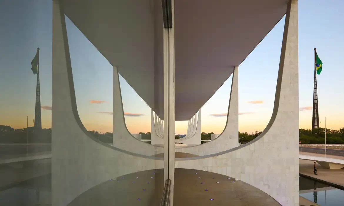 Lula sanciona lei torna permanente a Política Nacional Aldir Blanc