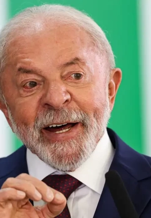 Lula sanciona Orçamento com veto a reajuste do Fundo Partidário