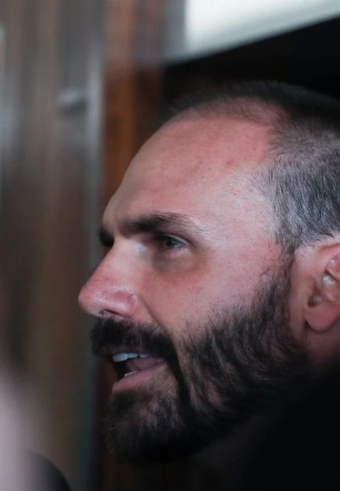 Primeira Turma do STF mantém condenação de Eduardo Bolsonaro