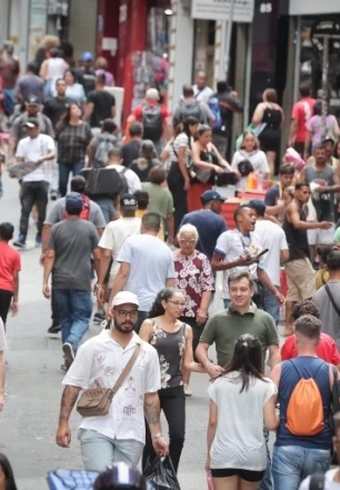 Renda domiciliar per capita no estado de São Paulo aumenta 86% em 10 anos, mostra IBGE