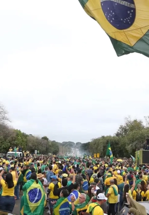 Supremo condena mais 10 pessoas pelos atos do dia 8 de janeiro