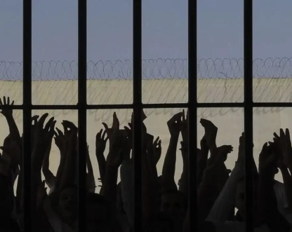 Congresso derruba veto de Lula e volta a proibir 