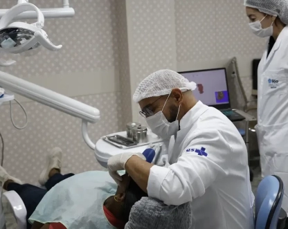 SUS: mulheres vítimas de violência terão acesso a reconstrução dental